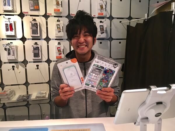 スマホステーション 横浜駅前店のスタッフさんの写真