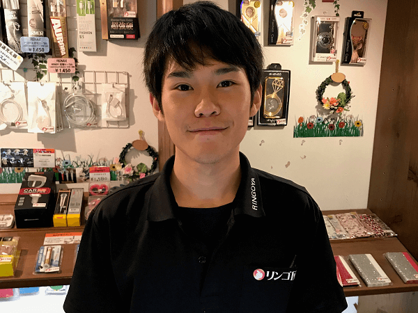 リンゴ屋 名古屋 栄本店のスタッフさんの写真