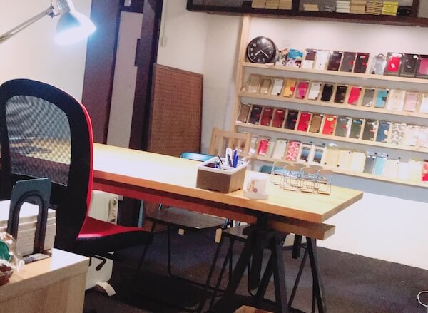 i@Q博多店の店内の様子の写真