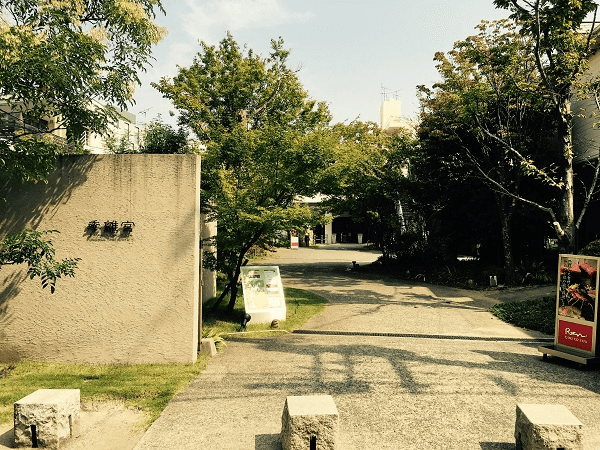 ガジェッターズスタジオ 福岡天神店の店舗入口の写真